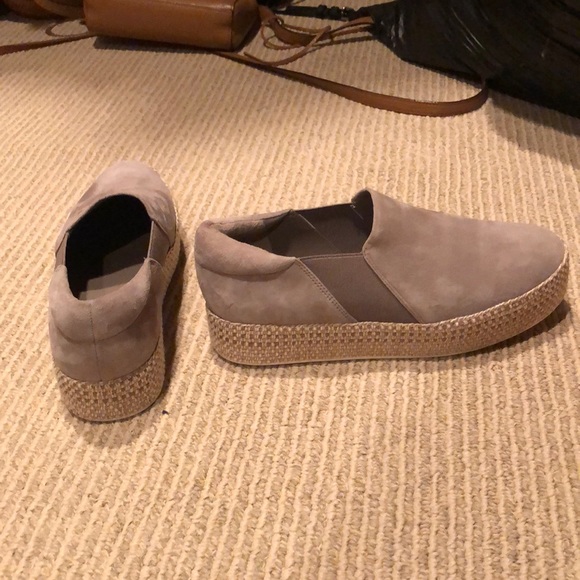 Vince slip on suede shoes - Picture 4 of 6